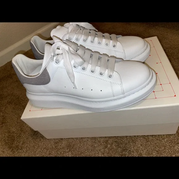 Alexander McQueen Oversized Sneaker